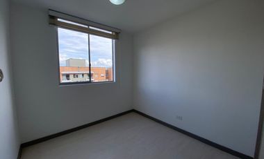 apartamento en arriendo en la cuenca. Cod A513085