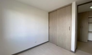 apartamento en arriendo en la cuenca. Cod A513085
