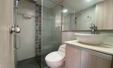 apartamento en arriendo en la cuenca. Cod A513085