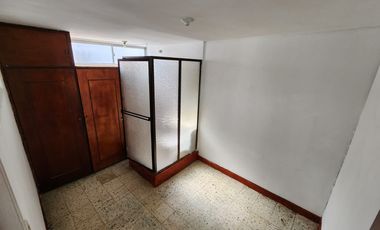 casa en arriendo en estadio. Cod A509993