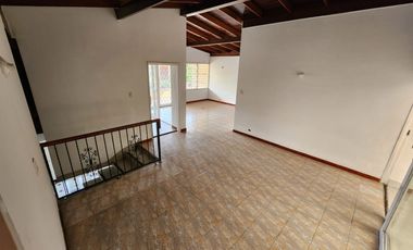 casa en arriendo en estadio. Cod A509993