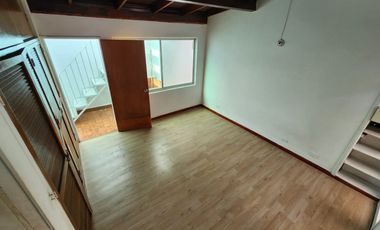 casa en arriendo en estadio. Cod A509993