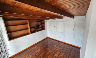 casa en arriendo en estadio. Cod A509993