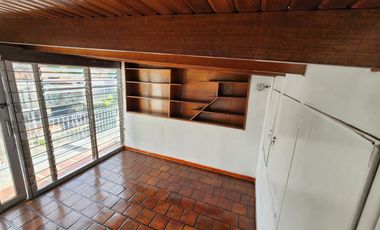 casa en arriendo en estadio. Cod A509993