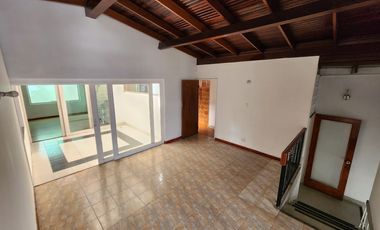 casa en arriendo en estadio. Cod A509993