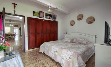 casa-local en venta en latino. Cod V28043