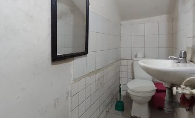 casa-local en venta en latino. Cod V28043