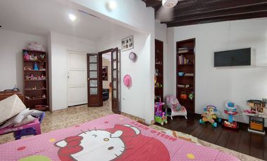 casa-local en venta en latino. Cod V28043