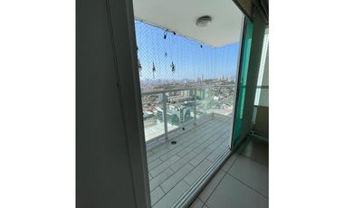 AMPLIO APARTAMENTO CON LINEA BLANCA EN CONDADO DEL REY