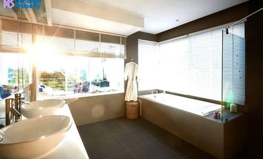 Luxury Samui Sea-view Villa at Unique Residences
