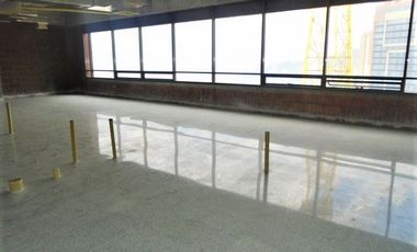 PR12152 SE RENTA CONSULTORIO EN SECTOR EL TESORO - EL POBLADO