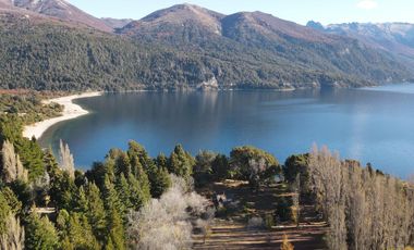 Terreno de 3Has sobre Lago Moreno Bariloche