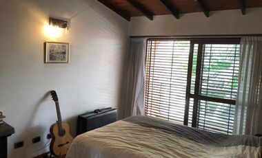 IMPORTANTE CHALET DE CATEGORIA