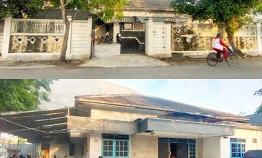 Rumah Cocok Untuk Ruang usaha di Jl Tindar Surabaya Pusat