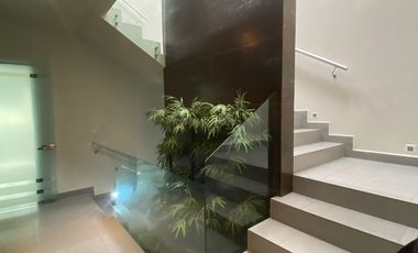 Venta  Casa en Privanzas