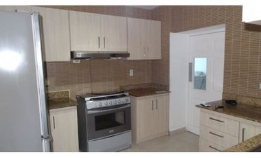 Alquilo extraordinario apartamento amoblado en san francisco