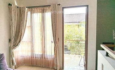 Dijual Rumah Bagus Hook Di Persimpangan Aktif Furnished