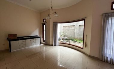DISEWAKAN RUMAH MINIAMLIS SIAP HUNI@ SETRADUTA BANDUNG UTARA