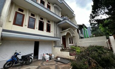 DISEWAKAN RUMAH MINIAMLIS SIAP HUNI@ SETRADUTA BANDUNG UTARA