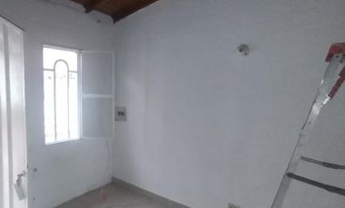 casa en venta en av. las américas. Cod V12711