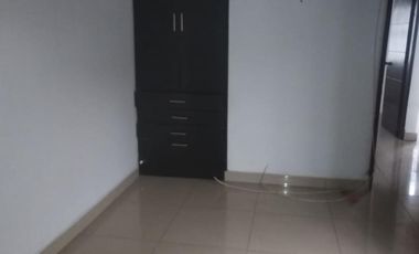 casa en venta en av. las américas. Cod V12711