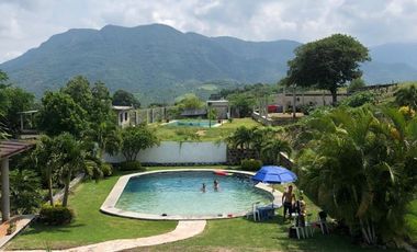 HERMOSA VILLA EN RENTA O  VENTA SOBRE CARRETERA CUERNAVACA-IGUALA
