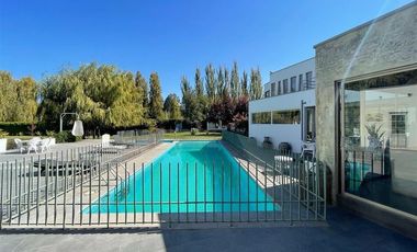 Casa en Venta en Condominio sector Zapallar