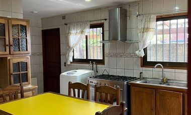 Casa en Arriendo en Aviador Acevedo 425