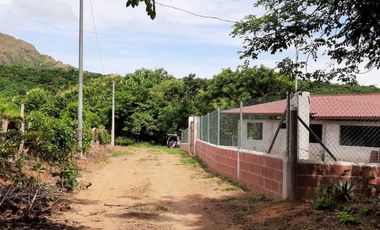 SE VENDE HERMOSA FINCA TITULADA