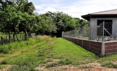 SE VENDE HERMOSA FINCA TITULADA