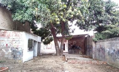 casalote en venta en once de noviembre. Cod V13866