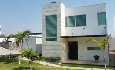CASA EN VENTA EN OAXTEPEC MORELOS
