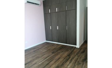 VENDO APARTAMENTO-REGALIA -COSTA DEL ESTE-291