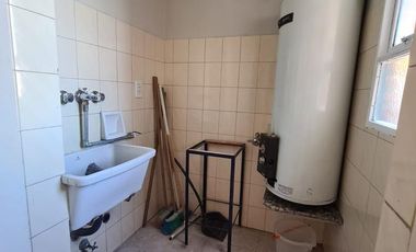 Departamento 4 ambientes con 2 baños y gran balcon en  San Martin Centro