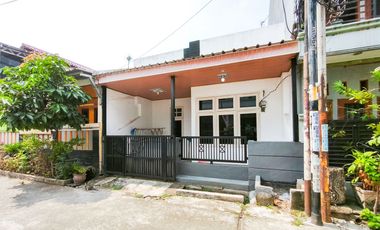 Rumah Cantik 14 Mnt ke Summarecon Mall Bekasi Dibantu KPR J-35780