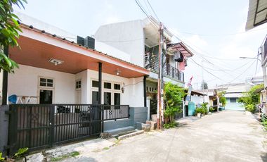 Rumah Cantik 14 Mnt ke Summarecon Mall Bekasi Dibantu KPR J-35780