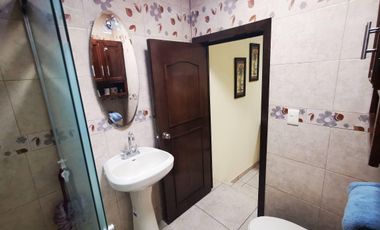 CASA LAZARO CARDENAS 2 RECAMARAS VALLE DORADO ZAMORA MICHOACAN