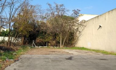 Venta de  Lote Villa Luzuriaga