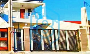 FOR SALE House and Lot in Parañaque