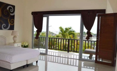 VILLA MODERN TROPIS 2 LANTAI DI LANGUI KAUH UNGASAN BADUNG