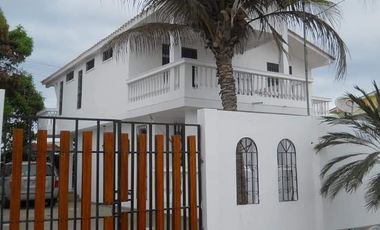 VENTA DE CASA DE DOS PISOS EN CIUDADELA COUNTRY CLUB SALINAS (LM)