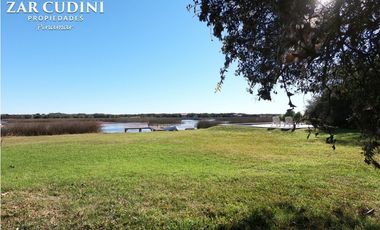 VENTA LAGUNA DE ROSARIO CASA DE CAMPO 6 AMBIENTES