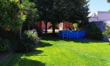 Casa en venta en Ezpeleta Este