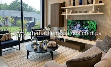 Venta de casa en Brisas del Golf