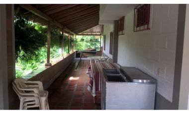 Fincas de Recreo en Barbosa  Alquiler