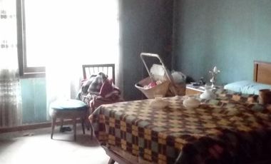 Casa ideal 2 familias. A refaccionar. Venta Lomas de Zamora