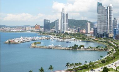 VENTA DE APARTAMENTO AMOBLADO PH BAY VIEW 2REC