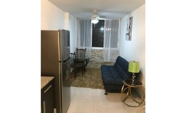 VENTA DE APARTAMENTO AMOBLADO PH BAY VIEW 2REC