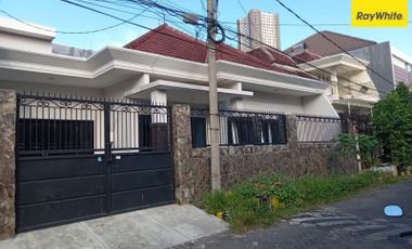 Dijual Rumah Hunian Nyaman Aman Lokasi di Sutorejo Selatan, Surabaya