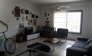 Casa en  Morón - Villa Sarmiento